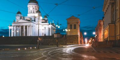 helsinki at night