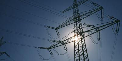 Vedvarende energikilder, der imødekommer samfundets nuværende behov.